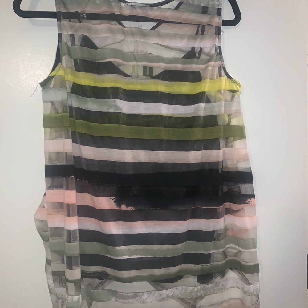 Multi colored top - Picture 5 of 5